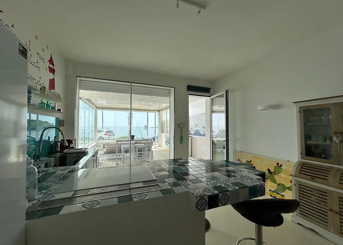Nyaraló Il Panorama Di Aci E Galatea